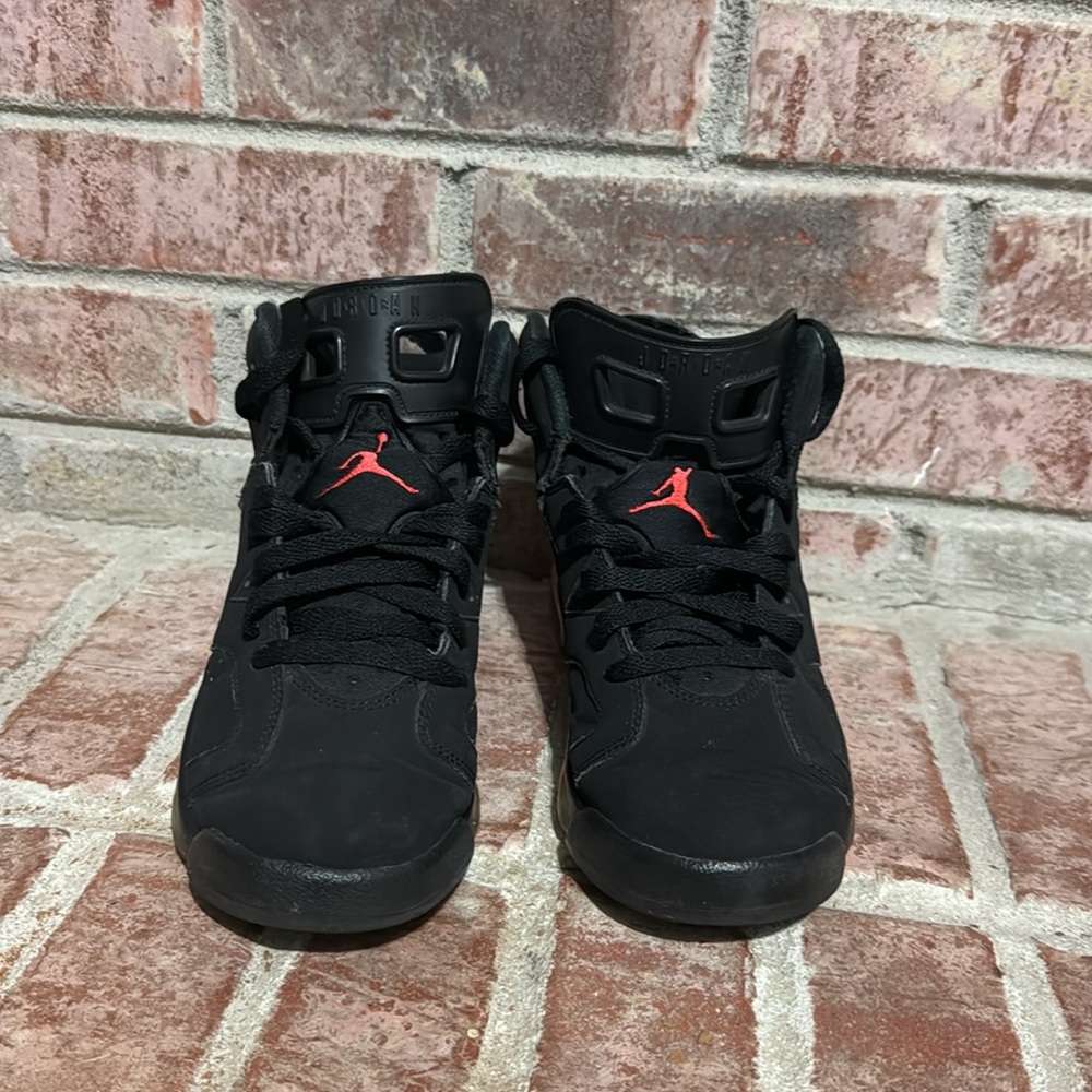 Kids Jordan 6 retro “infrared” size 5.5y - Picture 8 of 11